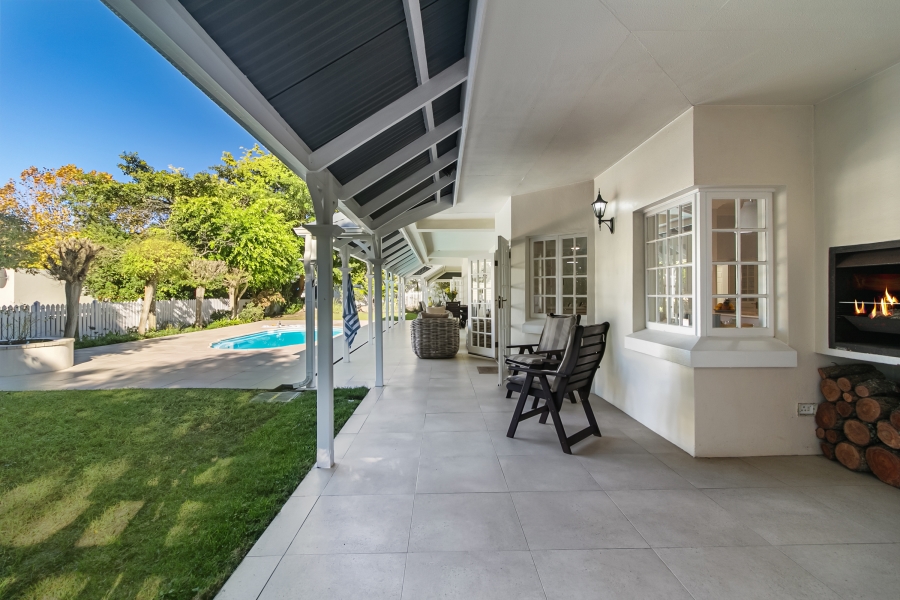 4 Bedroom Property for Sale in Belvidere Estate Western Cape
